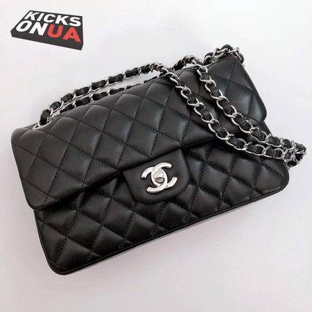 Chanel Classic Double Flap Quilted Caviar Silver-tone Medium Black
