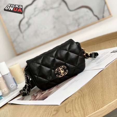 Chanel 19 AS1163 Black
