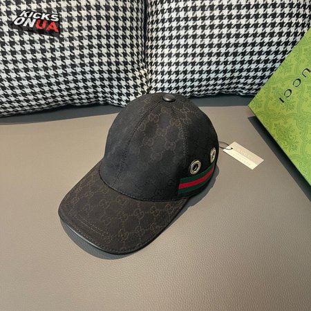 Gucci Baseball Cap GG Canvas Beige