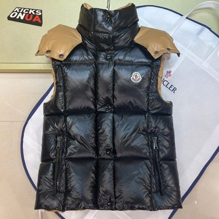 Moncler Down Vest Luzule In Black