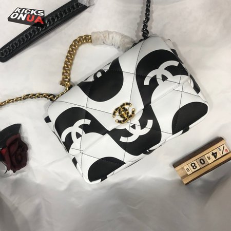 Chanel 19 Flap Bag