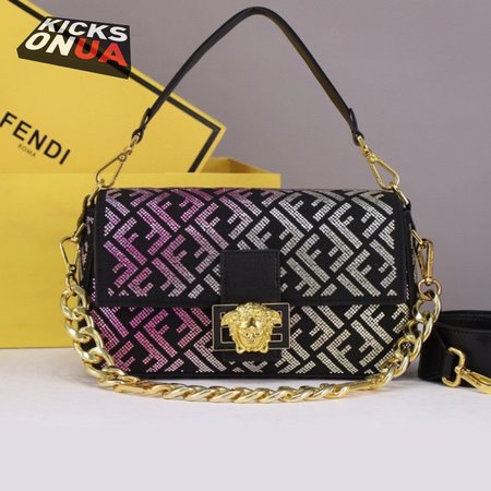 Fendi Baguette 7701
