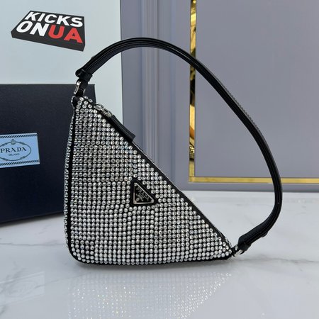 Prada Triangle 1NQ044