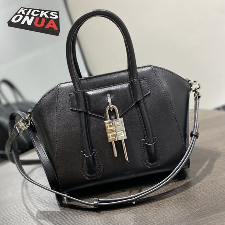 Givenchy Antigona BB50J0B00D-001