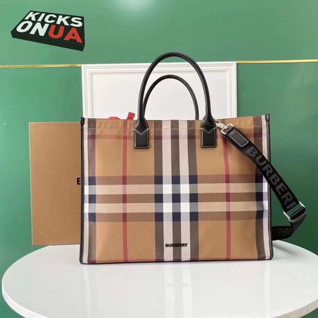 Burberry Tote Bags