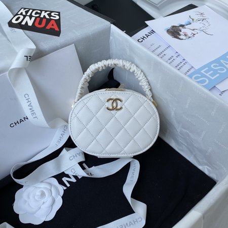 Chanel 22s AP2731