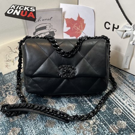 Chanel 19 AS1160 Black
