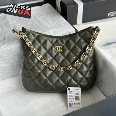 Chanel Hobo AS3631