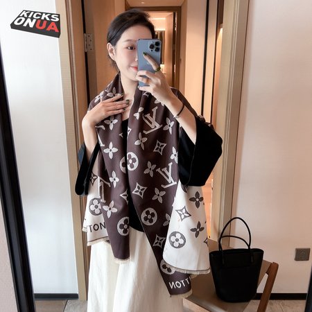 Stories Monogram Shawl