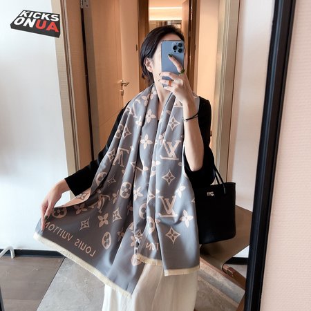 Stories Monogram Shawl