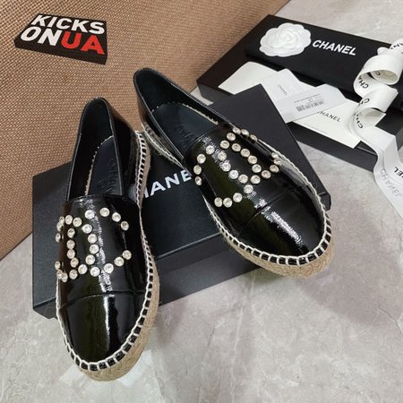Chanel Loafers Patent Calfskin Black 35-40