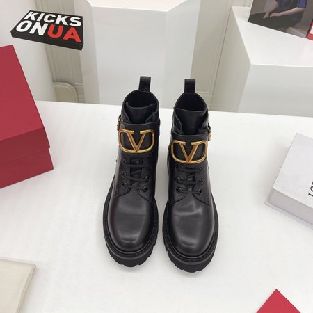 Valentino Garavani Calfskin Combat Boot 35MM 35-39