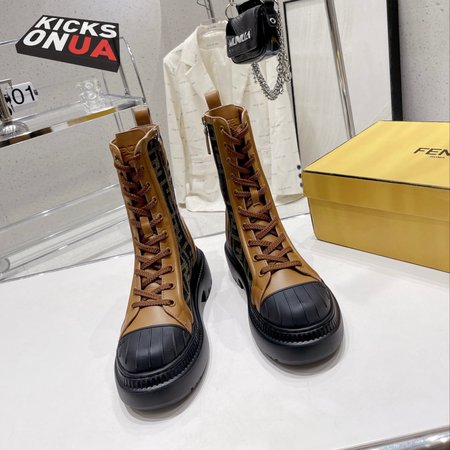 Fendi Domino Beige Leather Biker Boots 35-40