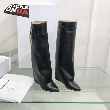 Givenchy Shark Lock Boots In Leather 35-39